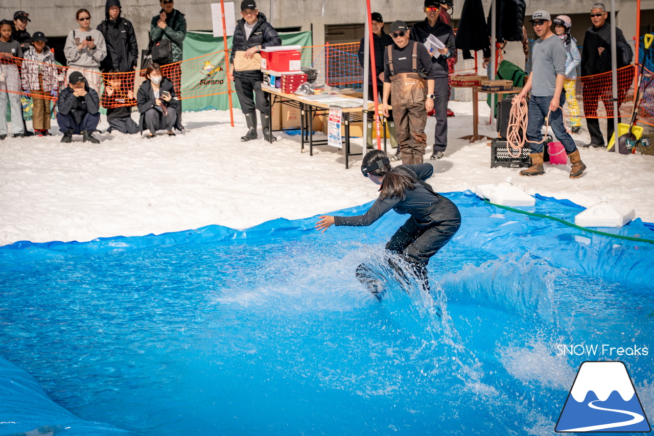 富良野スキー場｜いよいよインターナショナルなイベントに？！春シーズン恒例『第13回 Pond Skimming 池渡り』開催～♪